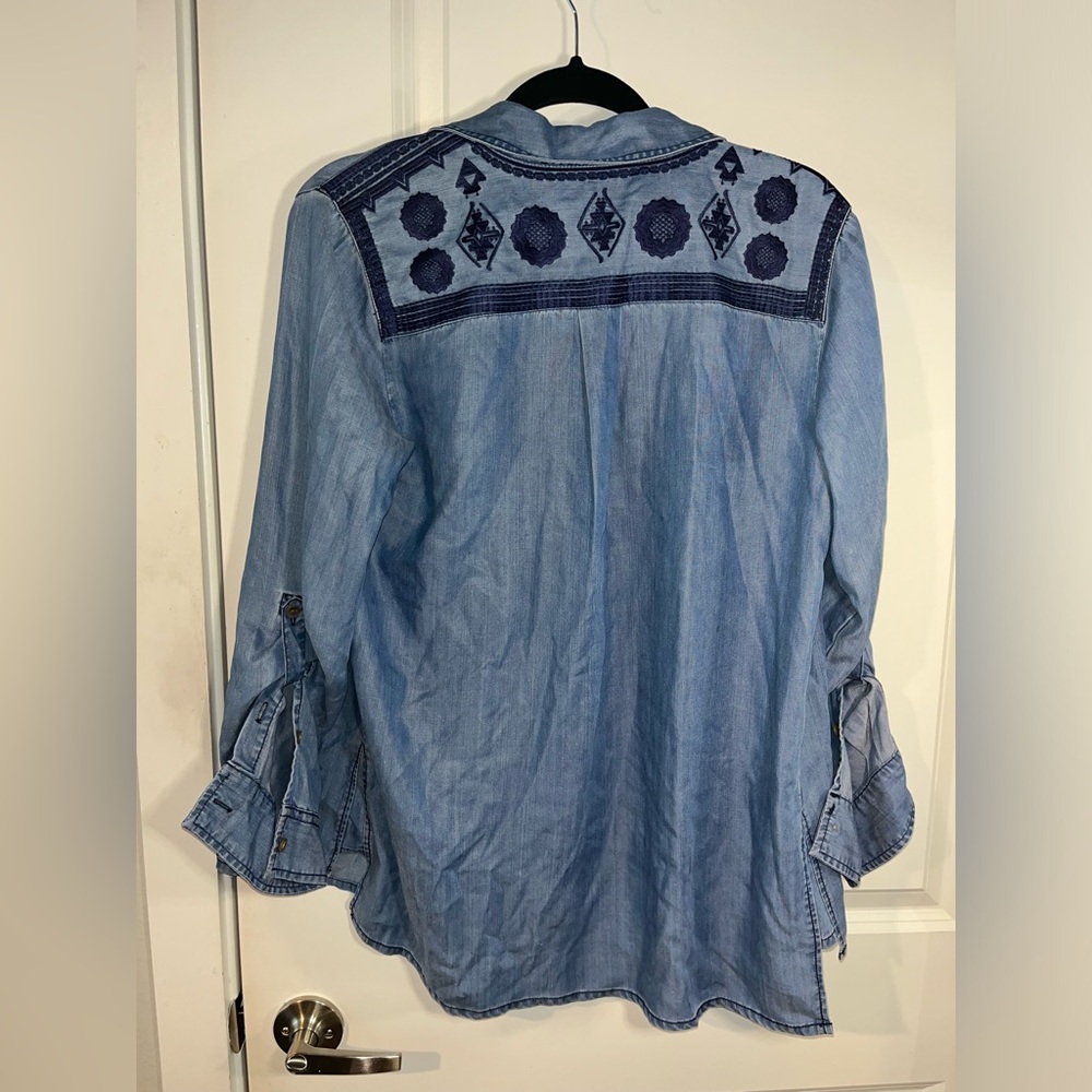 Velvet Heart Women’s Clothing Jean Jacket Button Up Embroidered Size Medium - Picture 6 of 16